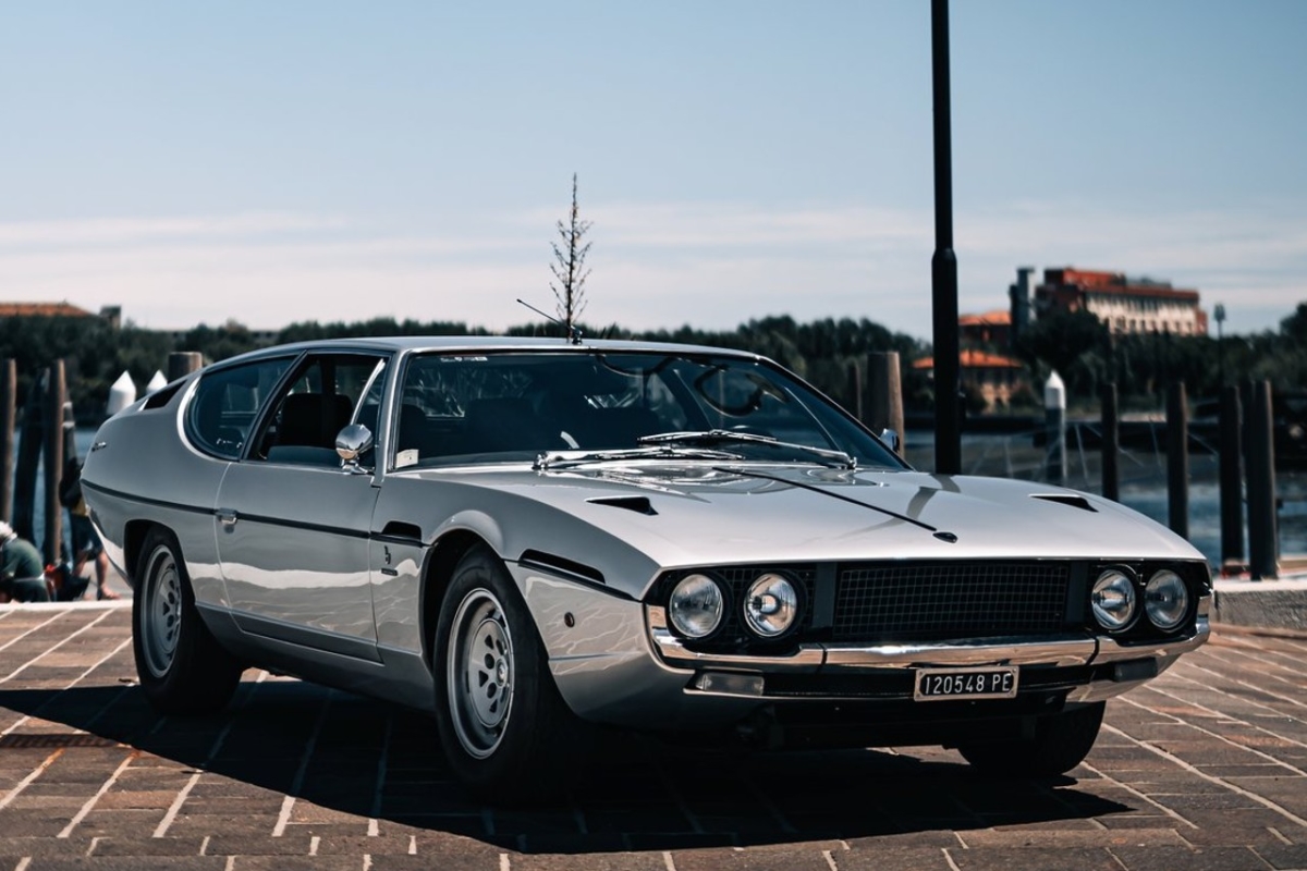Encuentran dos Lamborghini Espada abandonados en Extremadura