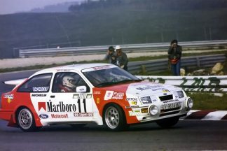 Carlos Sainz con el Sierra Cosworth