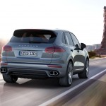 Porsche Cayenne 2015 zaga