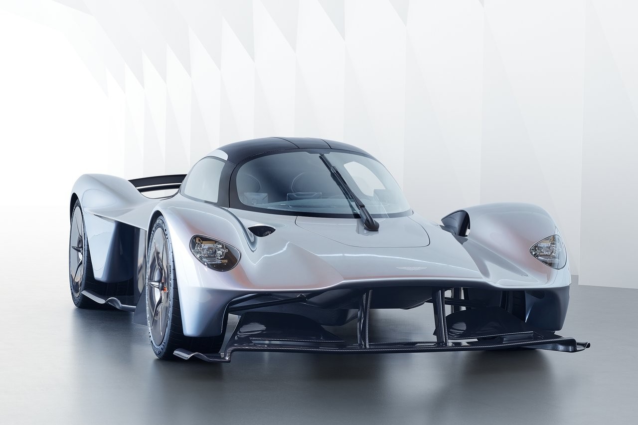 costes mantenimiento deportivo exótico 