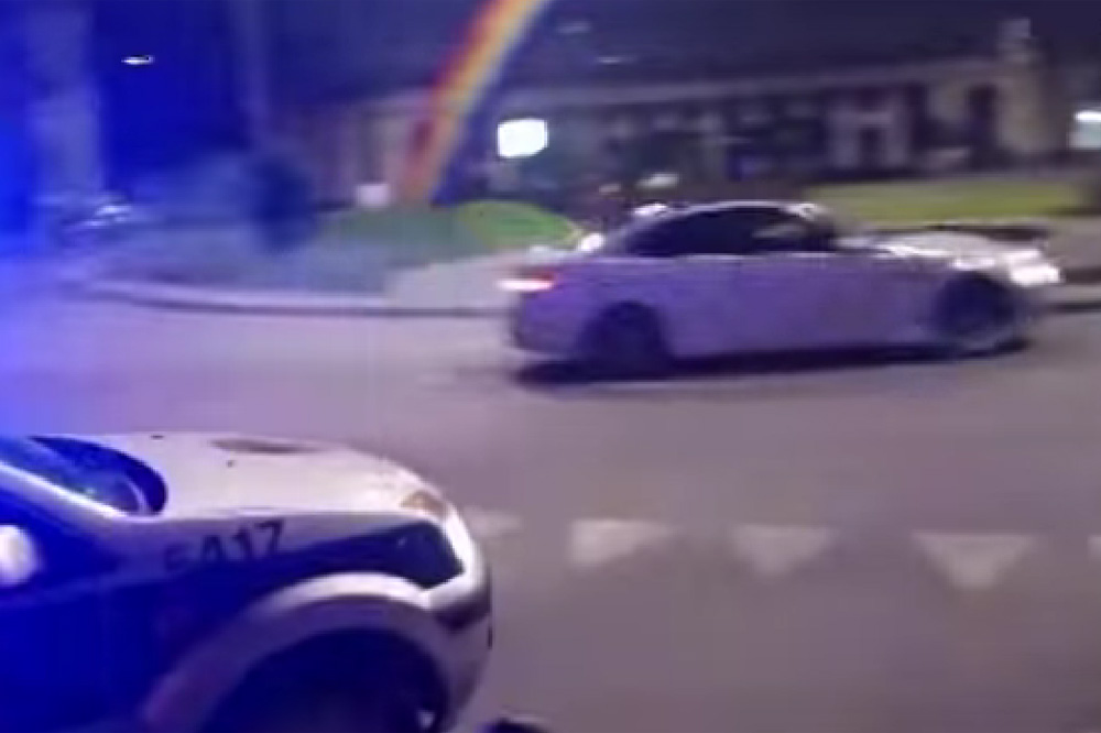 Vídeo: se pone a driftar delante de la Policía con su BMW M3 E92