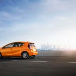Toyota-Prius-C-2015