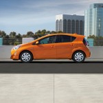 Toyota-Prius-C-2015