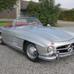 Mercedes-Benz 300 SL Roadster frontal lateral