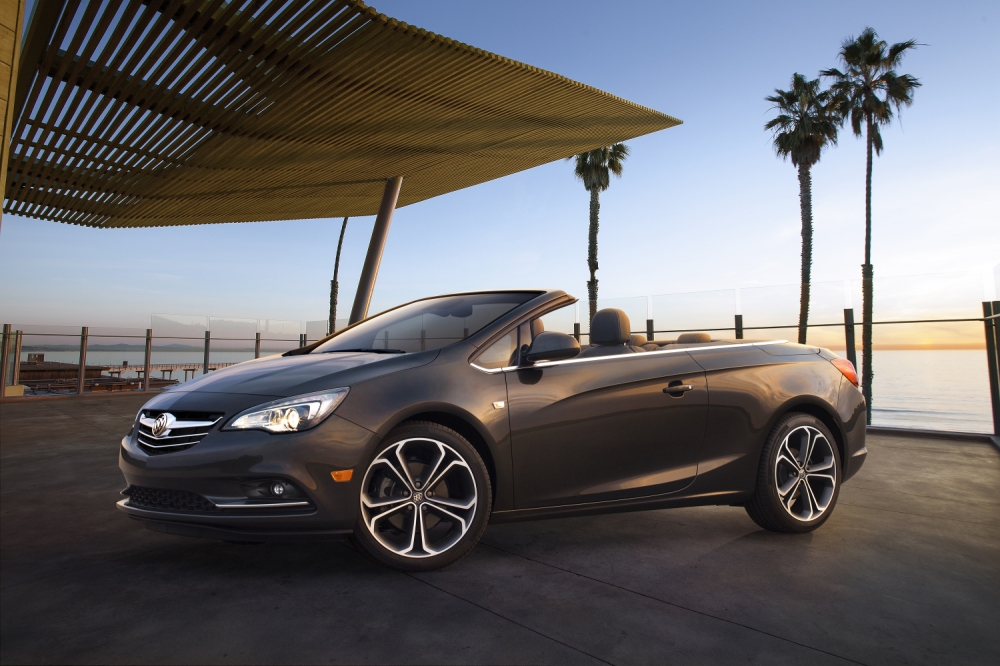 Buick Cascada: inspiración alemana en el Salón de Detroit buick-cascada-frontal