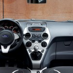 ford-fiesta-ford-ka-black-white-edition-ka-interior1