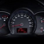 kia-picanto-2015-tacómetro