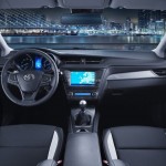 toyota-avensis-2015 (19)