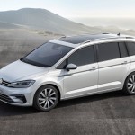 volkswagen-touran-2015-lateral-r