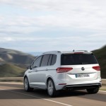 volkswagen-touran-2015-zaga-r
