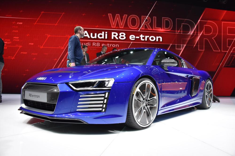 Audi R8 e-tron 2015: la versión eléctrica del deportivo de Ingolstadt audi-r8-e-tron-2015-la-version-electrica-del-deportivo-de-ingolstadt (1)