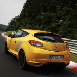 Renault Megane RS 275 Trophy R (2)