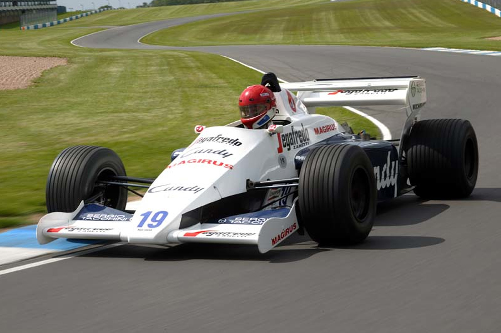 A la venta el Toleman-Hart TG184-2 de Ayrton Senna