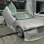 Chrysler 300 cubierto piedras brillantes (11)