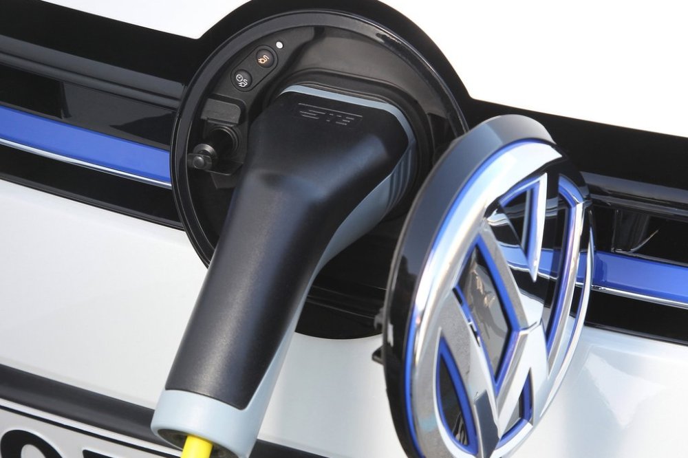 Volkswagen e-Smartconnect, el sistema de recarga autónomo
