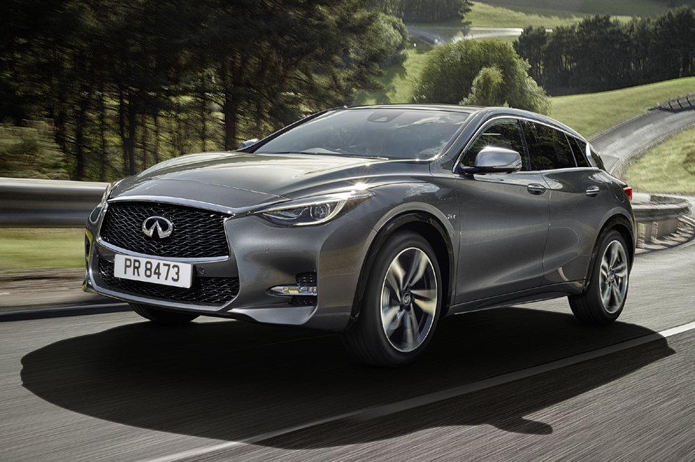 Infiniti Q30