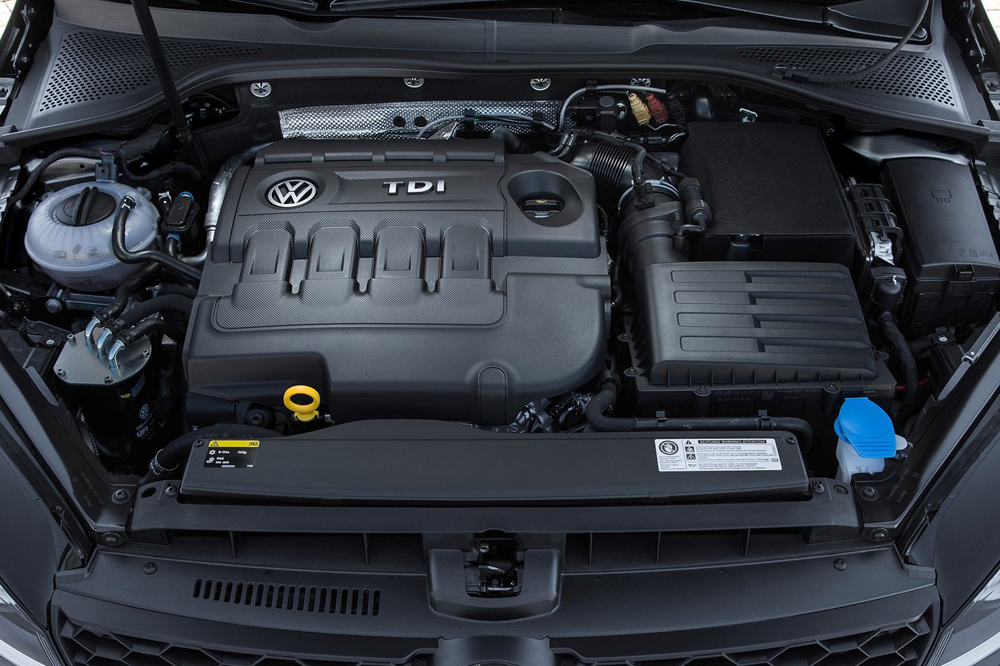 Mercedes, BMW, Opel y VW llaman a revisión a 5 millones de coches para reducir emisiones