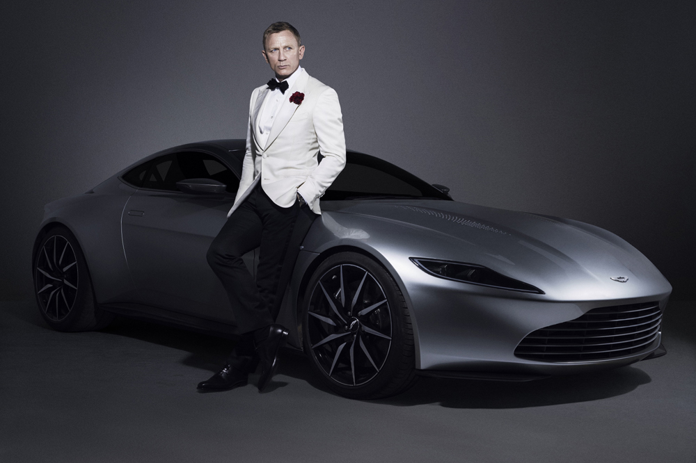 A subasta el único Aston Martin DB10 que podrás comprar
