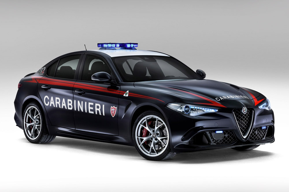 Dos Alfa Romeo Giulia QV para los Carabinieri