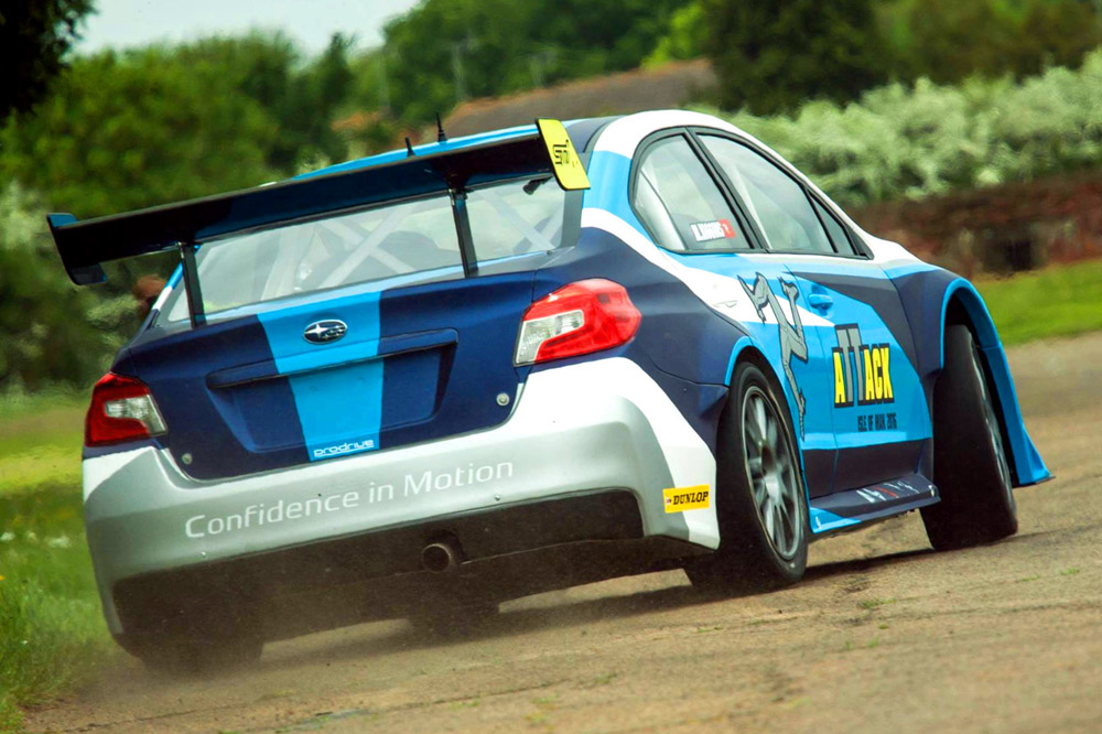 Mark Higgins y Subaru pulverizan su récord en la Isla de Man