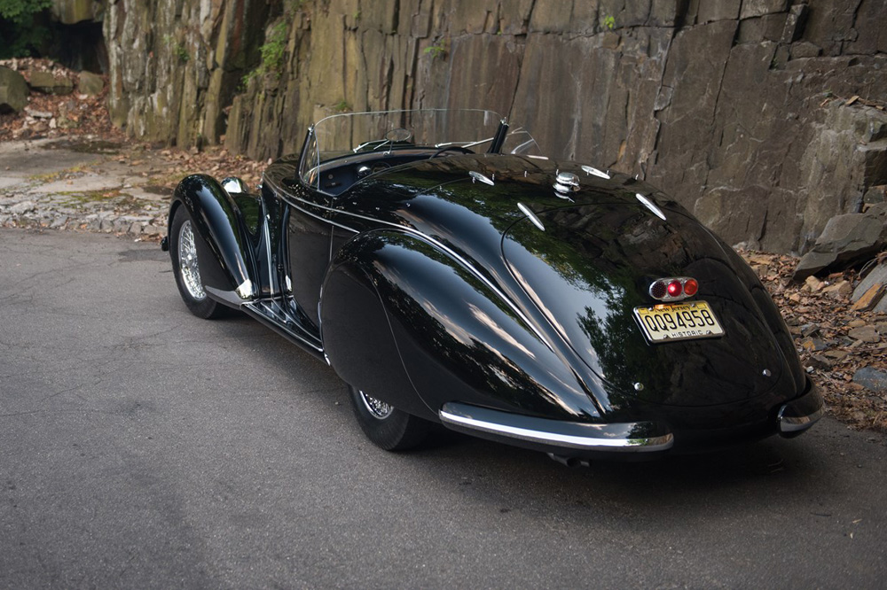 Este Alfa Romeo 8C Lungo Spider de 1939 podría venderse por más de 22 millones