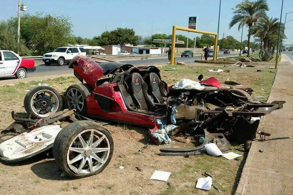 Brutal accidente del único Koenigsegg CCX 'Custom Vision' en México
