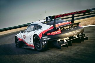 Porsche 911 RSR 2017: con motor en posición central