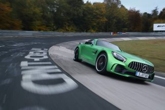 El Mercedes-AMG GT R se hace con Nürburgring en 7:10.9