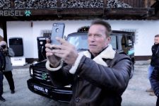 arnold-schwarzenegger-convierte-mercedes-clase-g-electrico