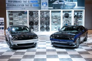 Dodge Challenger Mopar ‘17: feliz 80 aniversario Dodge Challenger Mopar ‘17