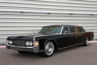 A subasta la limusina Lincoln Continental de Steve McQueen
