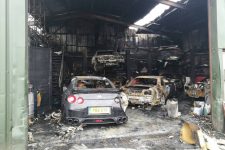 arde-taller-deportivos-japoneses-interior