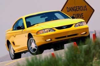 Schwarzenegger, Rambo y Bruce Jenner salvaron al Ford Mustang schwarzenegger-rambo-bruce-jenner-ford-mustang