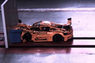 Vídeo: el Porsche 911 GT3 RS de Lego se somete al test de choque video-porsche-911-gt3-rs-lego-test-de-choque