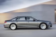 Lateral Audi A8 L 2017