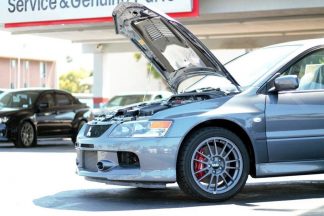 Venden un Mitsubishi Lancer Evolution IX de 2006 sin estrenar