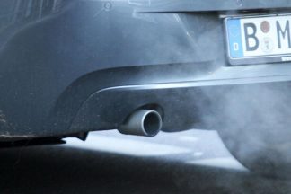 Los coches diésel contaminan menos que los de gasolina