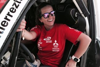 Cristina Gutiérrez: “La primera vez en el Dakar es como vivir una vida desde cero”