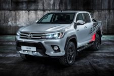 Toyota Hilux 'Invincible 50'