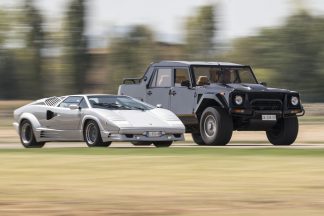 Lamborghini LM002: así es el antecesor del Urus