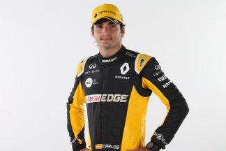 Carlos Sainz viste los colores de Renault