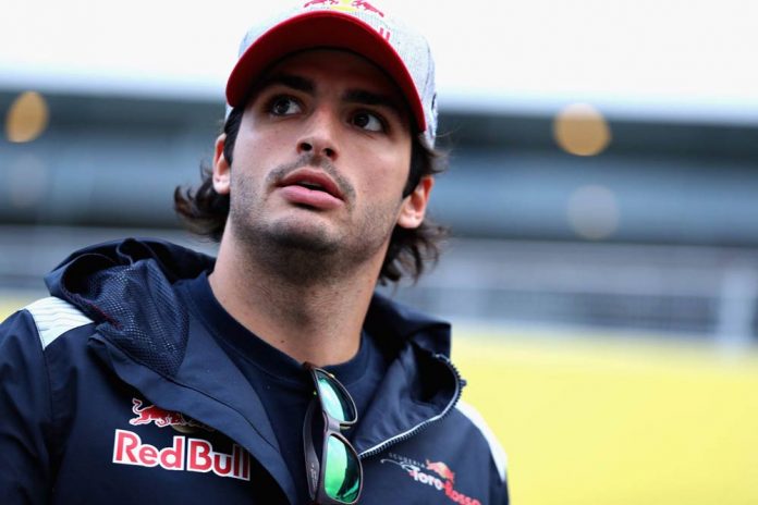 Carlos Sainz debut Renault 2017