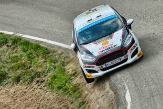 Nil Solans gana el campeonato FIA Júnior 2017 en el RallyRACC Nil Solans gana el campeonato FIA Júnior 2017