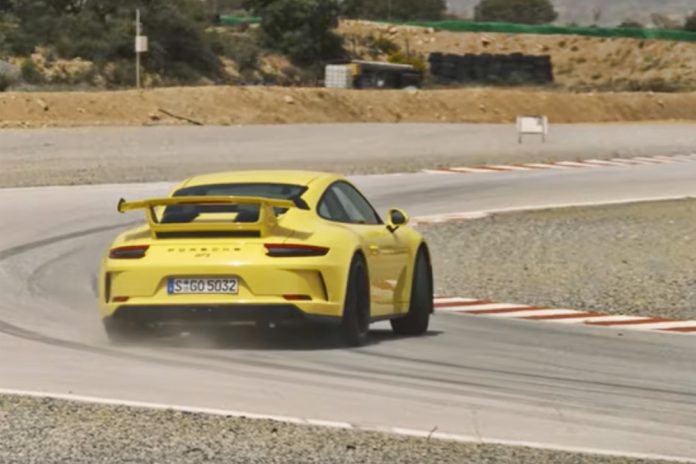 Walter Röhrl prueba el Porsche 911 GT3 2017