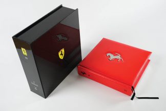 El libro de Ferrari que cuesta casi tanto como un Ferrari