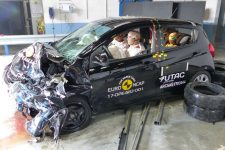 Test Euro NCAP Opel Karl