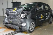 Test Euro NCAP Opel Karl