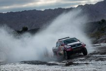 12ª etapa Dakar 2018: Victoria de Al-Attiyah y Peterhansel recorta 16' a Sainz 12ª etapa Dakar 2018