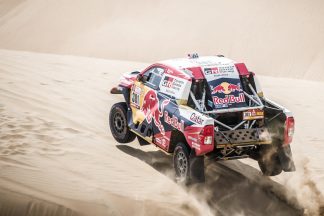 3ª etapa Dakar 2018: Al-Attiyah vence a los Peugeot