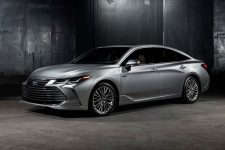 Toyota Avalon 2018